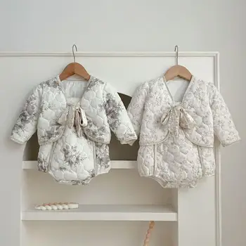 2023 Зимни нови бебета момичета цветен комплект бебе лък памук подплатени яке + без ръкави боди 2бр костюм малко дете дебели топли екипировки