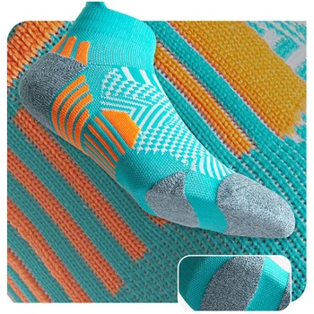 3 чифта Професионални маратонски спортни чорапи Мъжка кърпа отдолу Къси чорапи за бягане Бързи сухи дишащи спортни чорапи против хлъзгане