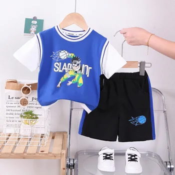 2023 Ново лято бебе момче дрехи корейски стил спортни карикатура отпечатани къс ръкав тениски и шорти за деца баскетбол костюми