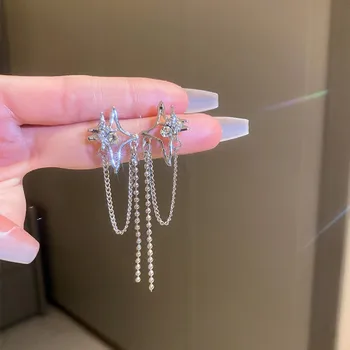 Сладки модни обеци за дамски корейски кристал шестолъчни звездни пискюли Ins Cool стил малък дизайн смисъл модни обеци