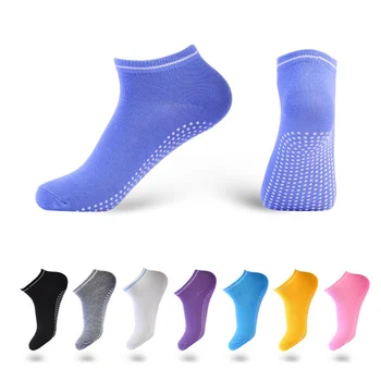 Вътрешни неплъзгащи се подови чорапи Бонбони цвят дозиране спортни лодка чорапи батут чорапи за жени мъже защита на краката йога чорапи