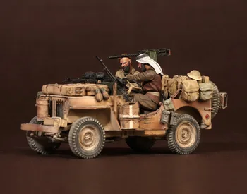Unassambled 1/35 Екипаж на войник от Северна Африка (БЕЗ КОЛА) Исторически Смола фигура миниатюрен модел Небоядисан