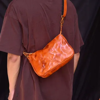 AETOO Нова бръчка без пол рамо чанта мода личност гърдите чанта малка квадратна чанта малко тяло чанта мода crossbody чанта