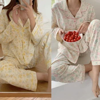 Дамски сладък цветен печат пижама комплект 2 парче дълъг ръкав бутон нагоре върховете и панталони бонбони цвят хлабав спално облекло 37JB